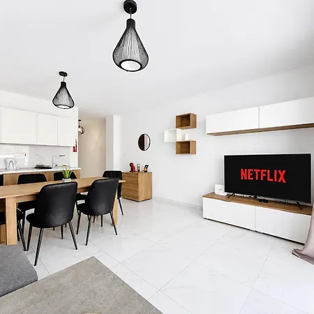 Stylish Near Seafront & Sliema